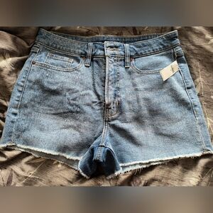 NWT Old Navy Light Blue Jean Shorts Frayed Distressed Hem Size 8
